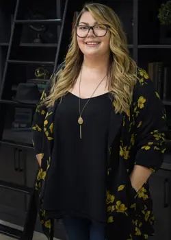 closet factory employee Lelani Snadowsky