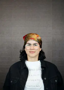 closet factory employee