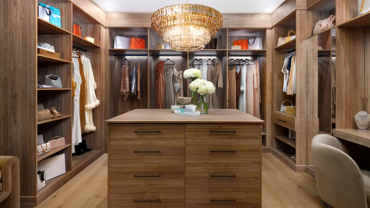 custom walk in closet
