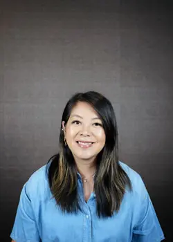 closet factory emplouyee