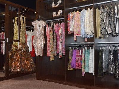 8 Great Ideas to Help You Store Your Evening Wear