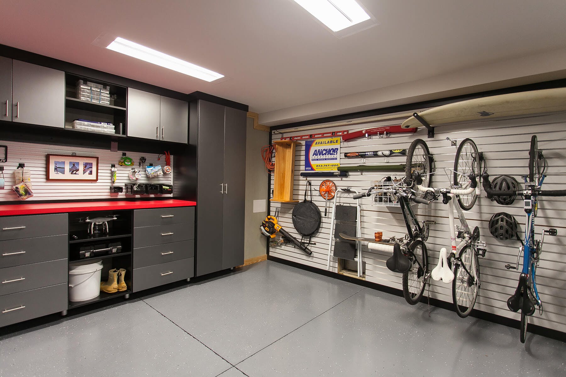 How To Hang Cabinets In A Garage | Dandk Organizer