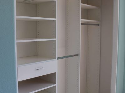 reachin closet in white
