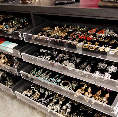 Four level drawers of jewelry