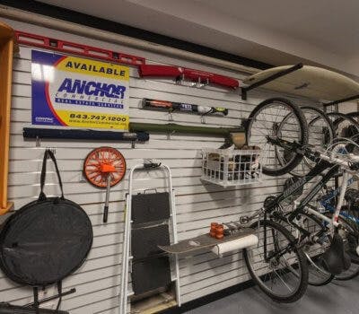 5 Essential Items That You Should Have In Your Garage