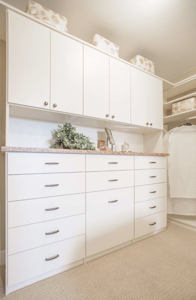 A white walk-in with a countertop
