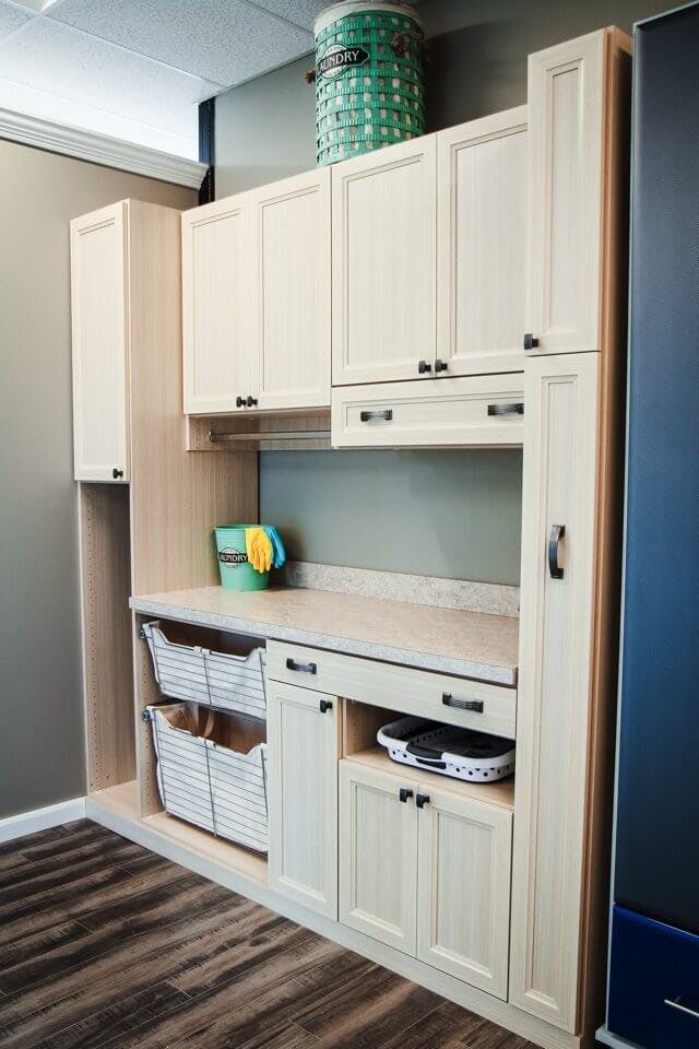 large-family-laundry-room1