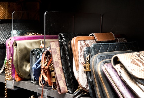 boutique closet_handbag display_Closet Factory