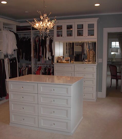 Closet Design: Can You Have A Walk In Closet Dressing Room?