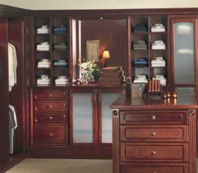 Build an Interchangeable Wardrobe With A Men’s Closet Organizer