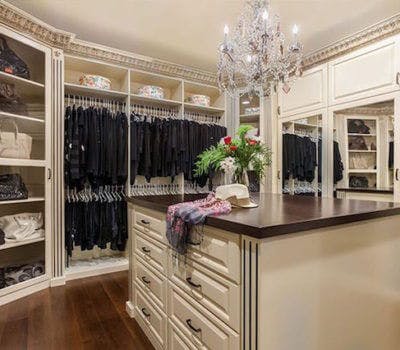 Shaker Style Closets Exude Simplicity and Minimalism