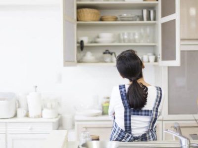 Why A Custom Kitchen Pantry Pays Off For Stay-at-Home Chefs