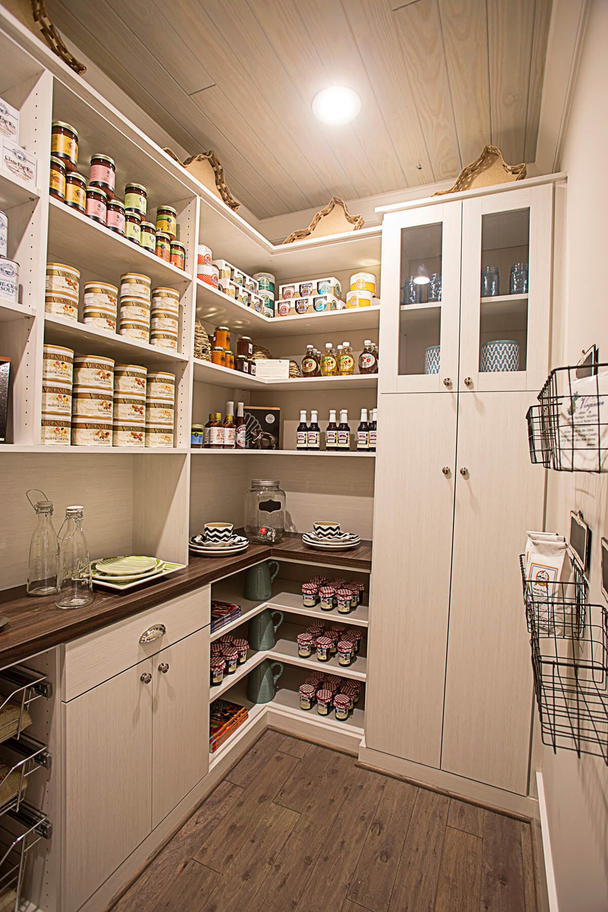 Minimalist Kitchen Pantry Closet Shelving Ideas for Large Space