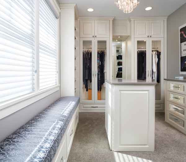 Closet seat on sale