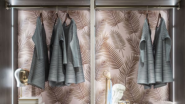 Wallpaper Adds Glamour to Your Closet | Closet Factory