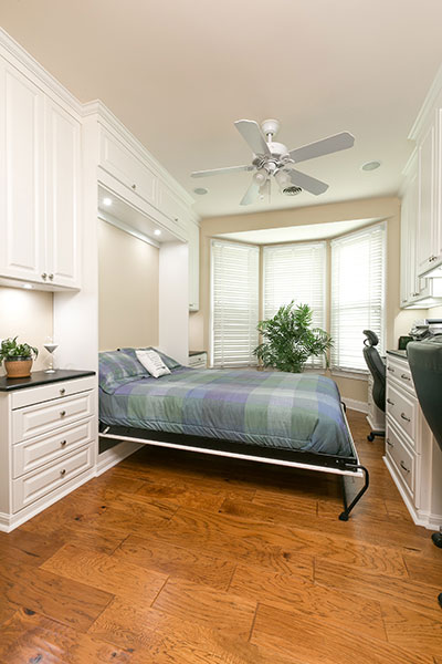 Murphy Beds Multi Purpose Rooms, How Much Is A California Closet Murphy Bed