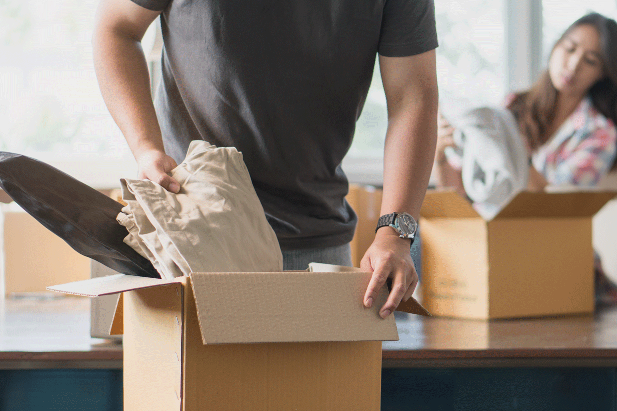 8 Clothes Packing Tips for Your Next Move