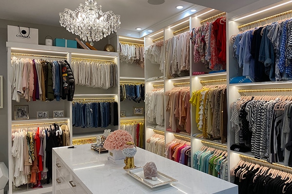 Buy Freestanding lingerie shop design with Custom Designs 