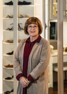 closet factory Designer Betty