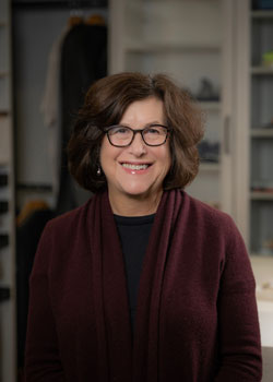 Helen-Tatkow headshot