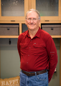 closet factory employee byron