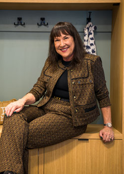 closet factory employee glyn