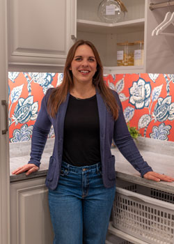 closet factory employee Lacey