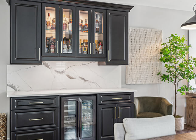 Wet bar with custom beverage storage