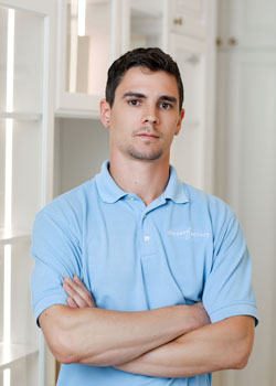 Zackary-Ottman headshot