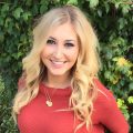 Photo of Veronika Powell
